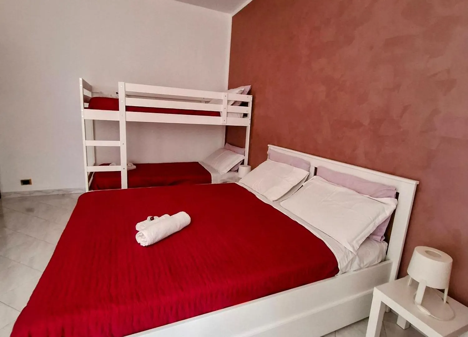 Rhome Sweet Rhome Roma