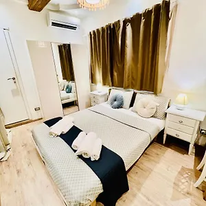Pantheon Luxury Historic Center Apartamento